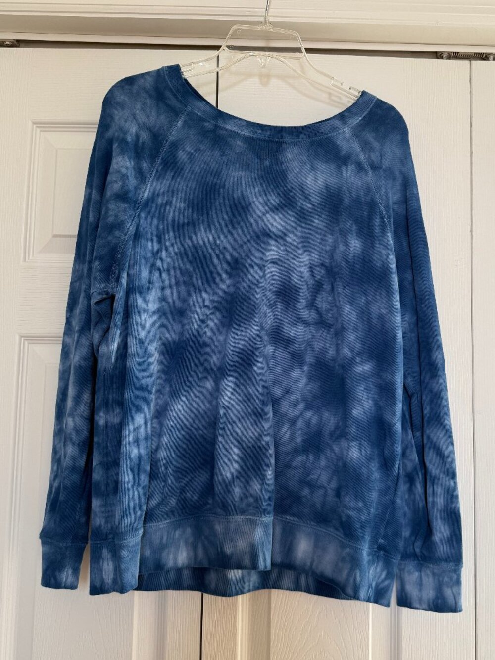 Old Navy Blue Tie Dye Sweatshirt Medium Good Condition